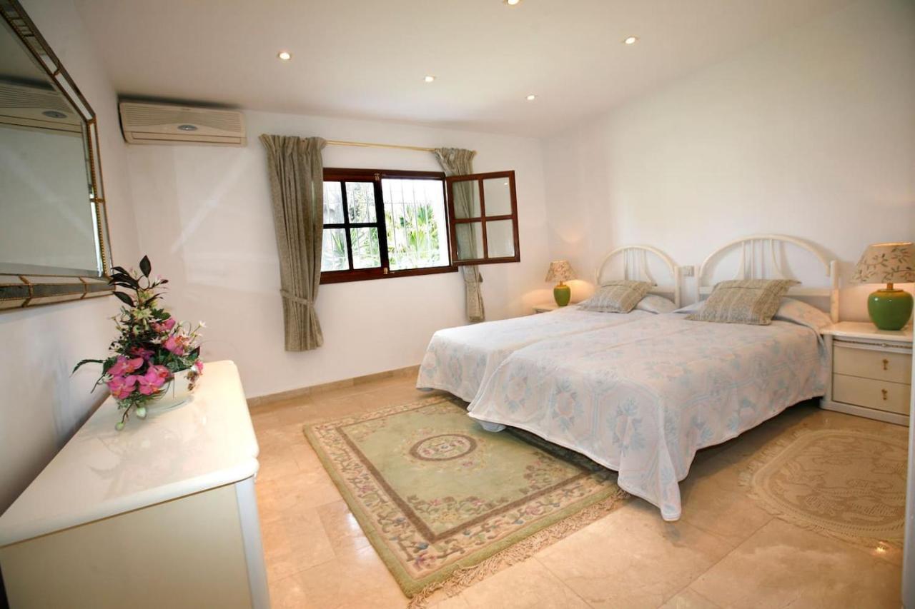 Exclusive Villa Las Palmeras Puerto Banus With Heated Private Swimming Pool, Marbella, Spain Eksteriør bilde