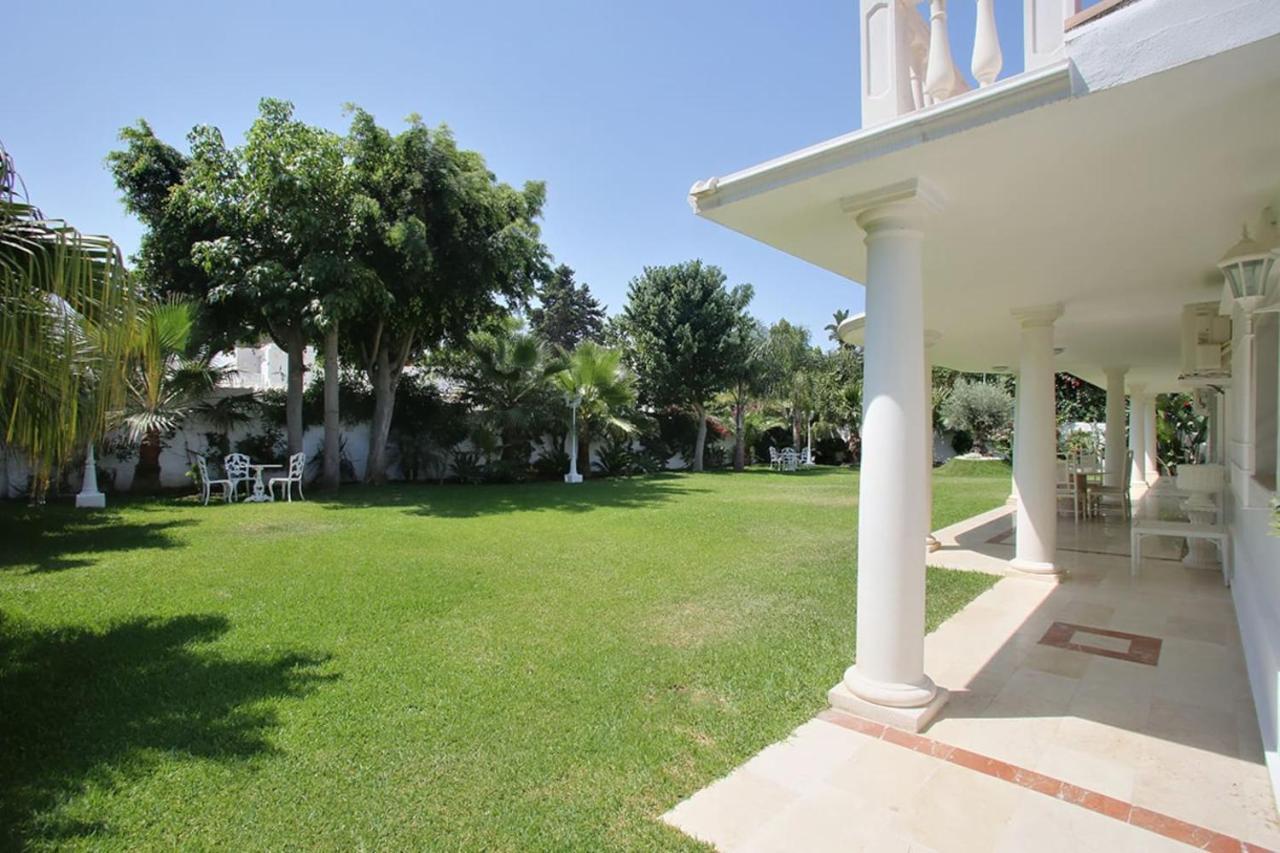 Exclusive Villa Las Palmeras Puerto Banus With Heated Private Swimming Pool, Marbella, Spain Eksteriør bilde